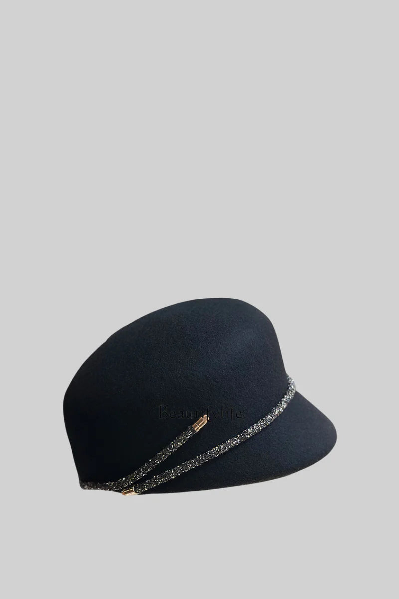 SHORT BRIM HAT WITH WRAPPED DETAIL