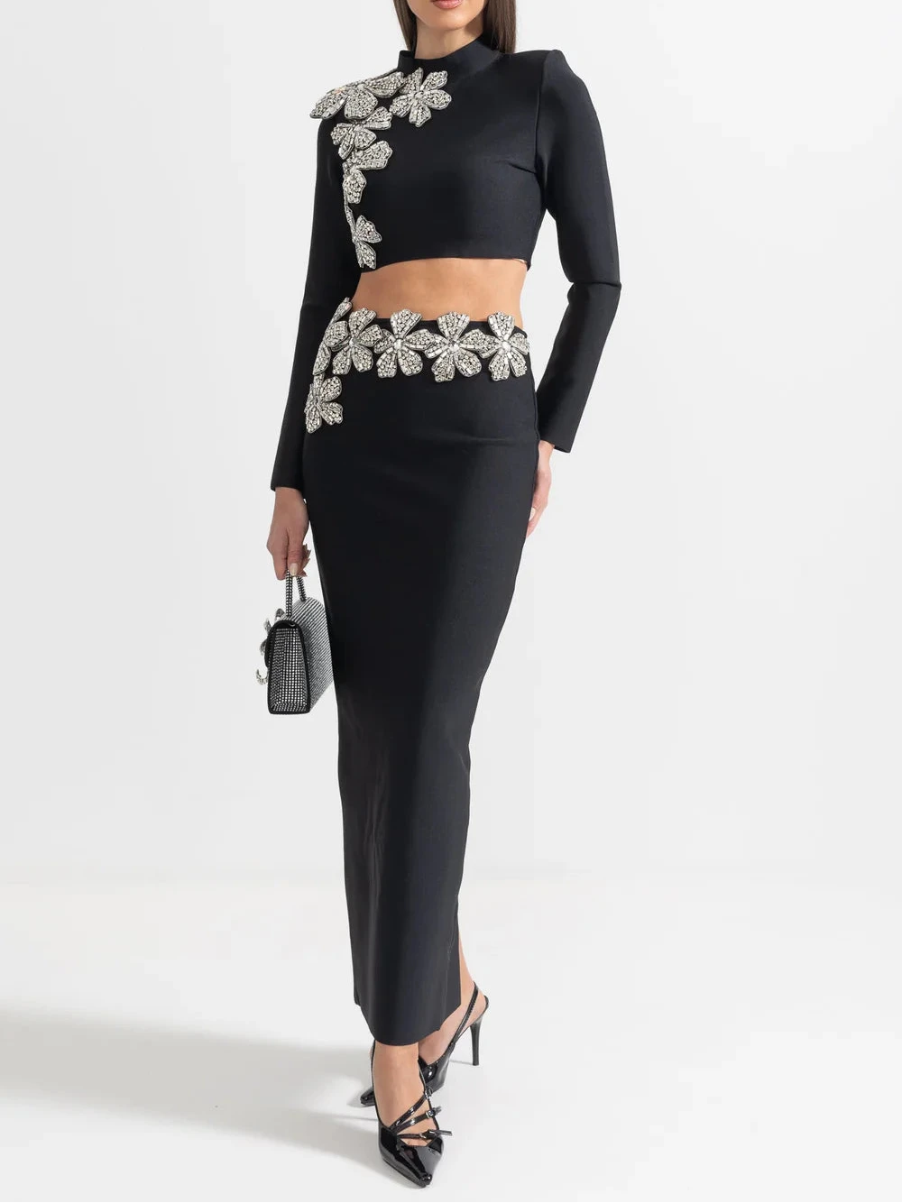 ARAIA BANDAGE DIAMOND FLOWER ACCENT  WITH LONG SLEEVES TOP AND MAXI SKIRT SET